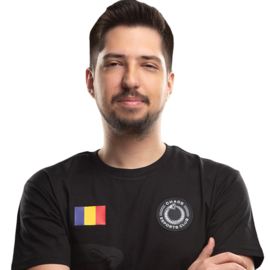 w33